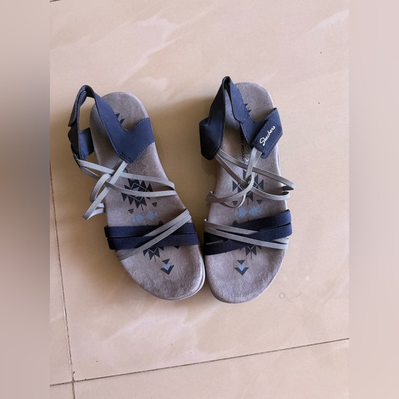 Sketchers Reggae Slim Takes Two Women’s Comfort Sandal - Picture 1 of 10